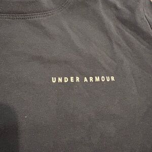 Under Armour Men's Black Shirt